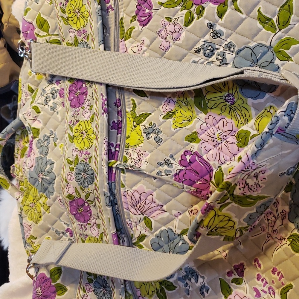 Garment bag New without tags